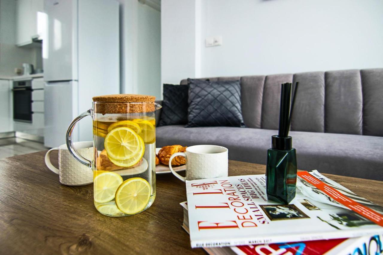 Phaedrus Living - Seaside Executive Flat Harbour 202 Appartement Paphos Buitenkant foto
